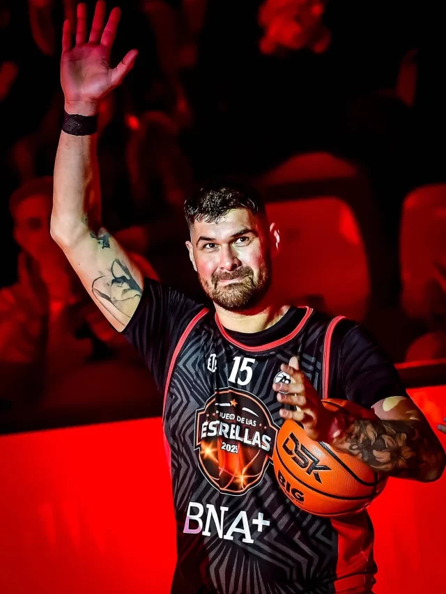𝕊𝕖𝕓𝕒 ℂ𝕙𝕒𝕚𝕟𝕖 dejando huellas en el 3️⃣6️⃣ Juego de las Estrellas ⭐️ como local en Lanús y en su segundo ✌️ #JdelasEstrellas campeón del Desafío 3X3 🏆 como en la edición 34 🔥 

Grande Seba! 👋🤝